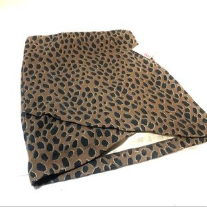 So NWT Lady’s Leapord mini wrap skirt xs